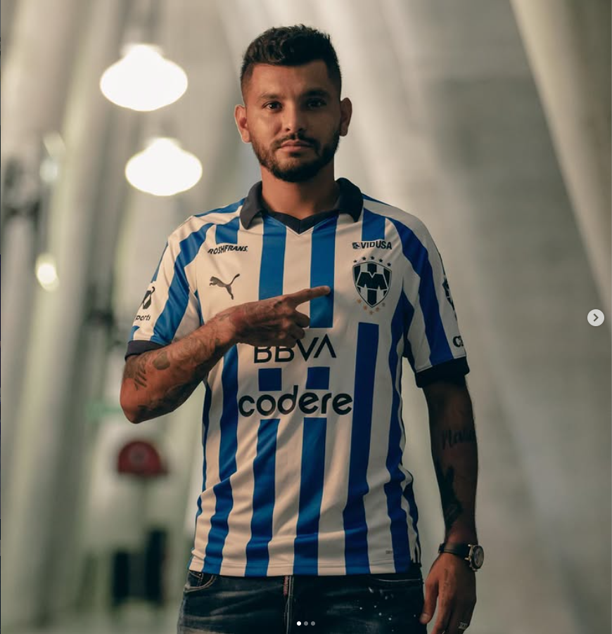 Tecatito Corona